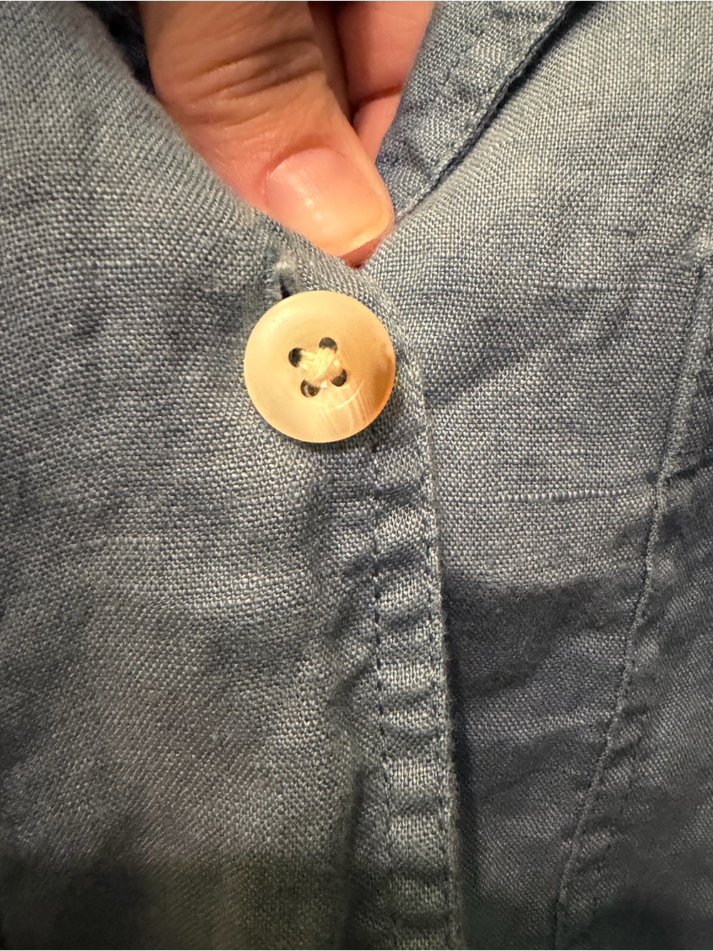 Everlane Linen Camp Shirt - Picture 4 of 5